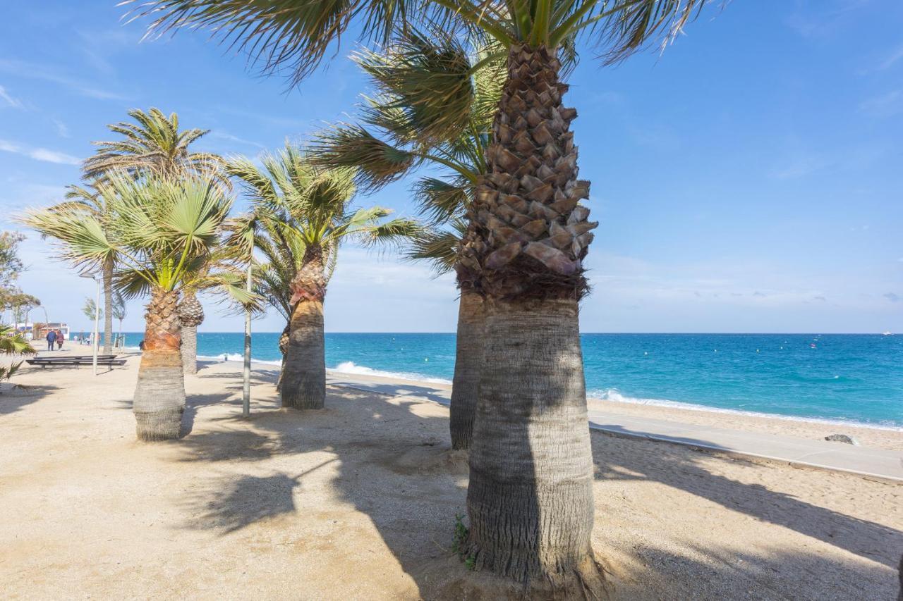 OP HomeHolidaysRentals Margot - Costa Barcelona Pineda de Mar Exterior foto