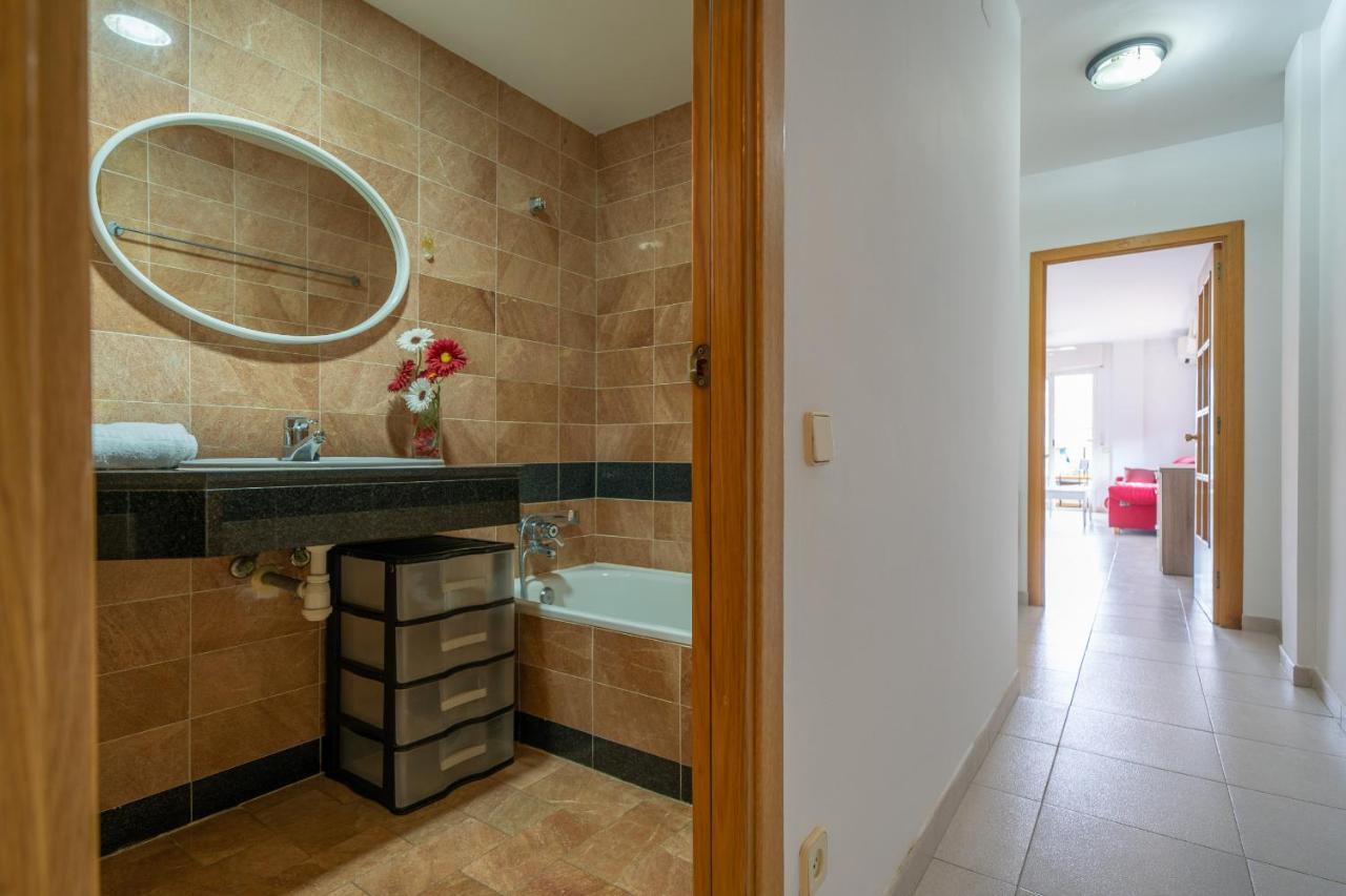 OP HomeHolidaysRentals Margot - Costa Barcelona Pineda de Mar Exterior foto