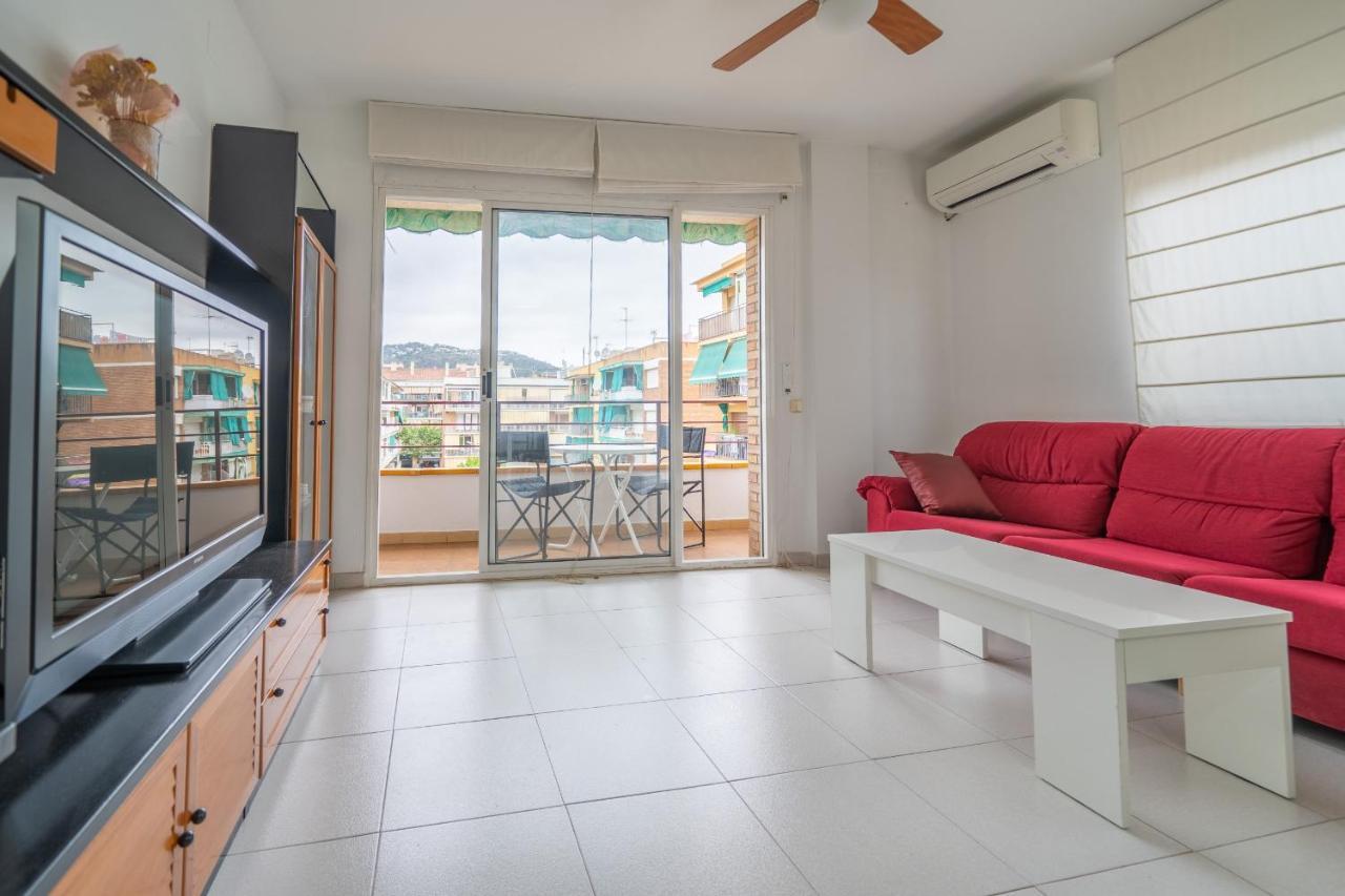 OP HomeHolidaysRentals Margot - Costa Barcelona Pineda de Mar Exterior foto