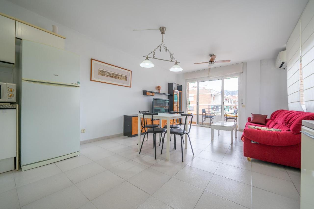 OP HomeHolidaysRentals Margot - Costa Barcelona Pineda de Mar Exterior foto